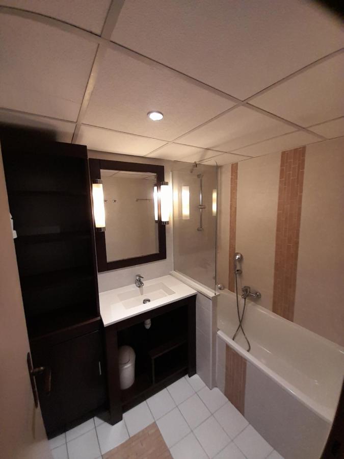 Port Frejus Thalasso Base Nature Apartment Bagian luar foto